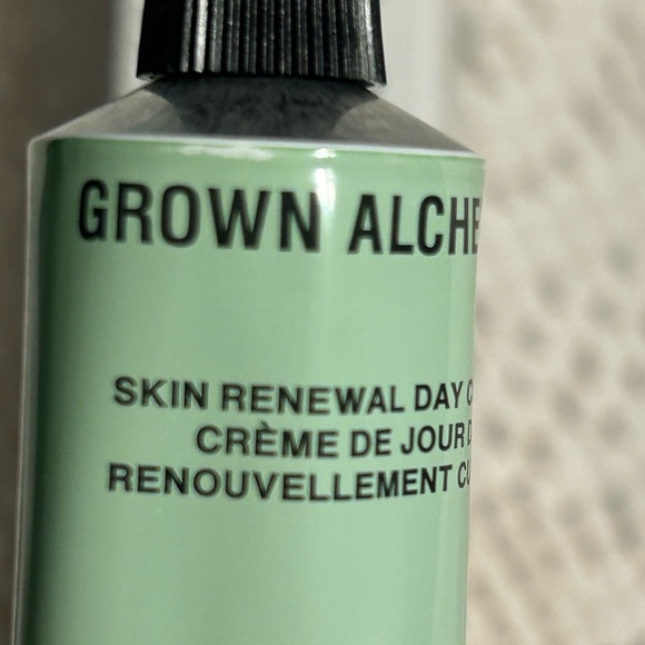 GROWN ALCHEMIST SKIN RENEWAL DAY CREAM - NEW IN PACKAGE - Picture 2 of 9